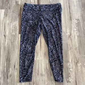 Black & white flower leggings XXL